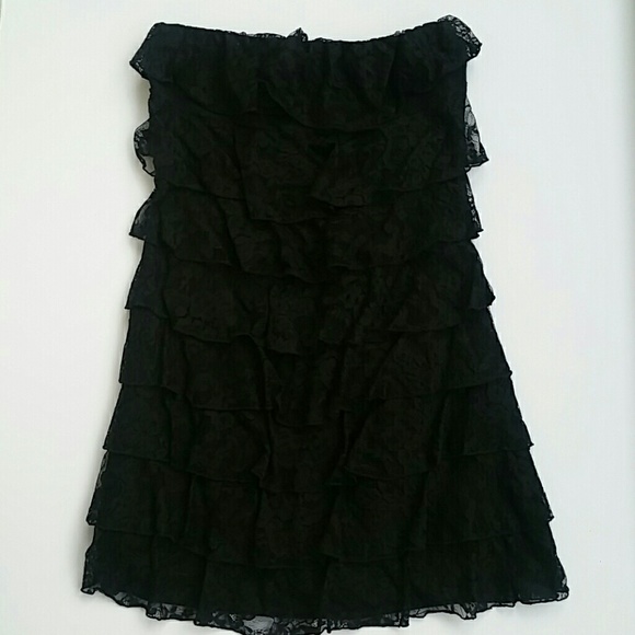 [CLOSEOUT]  💰Express lace ruffle tube dress EUC - Picture 2 of 5